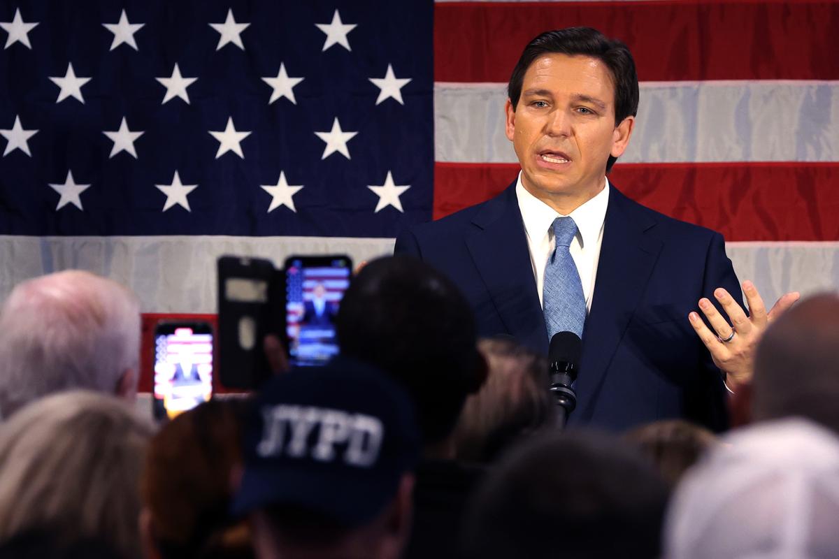 DeSantis Tours Florida Touting New Book, Calls for Courage of Politicians and Citizens