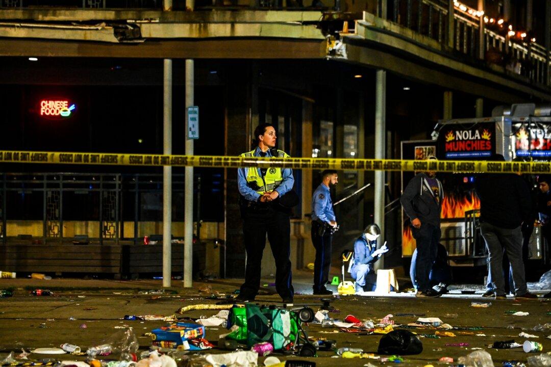 5 People Shot at New Orleans Parade Ahead of Mardi Gras, 1 Fatally