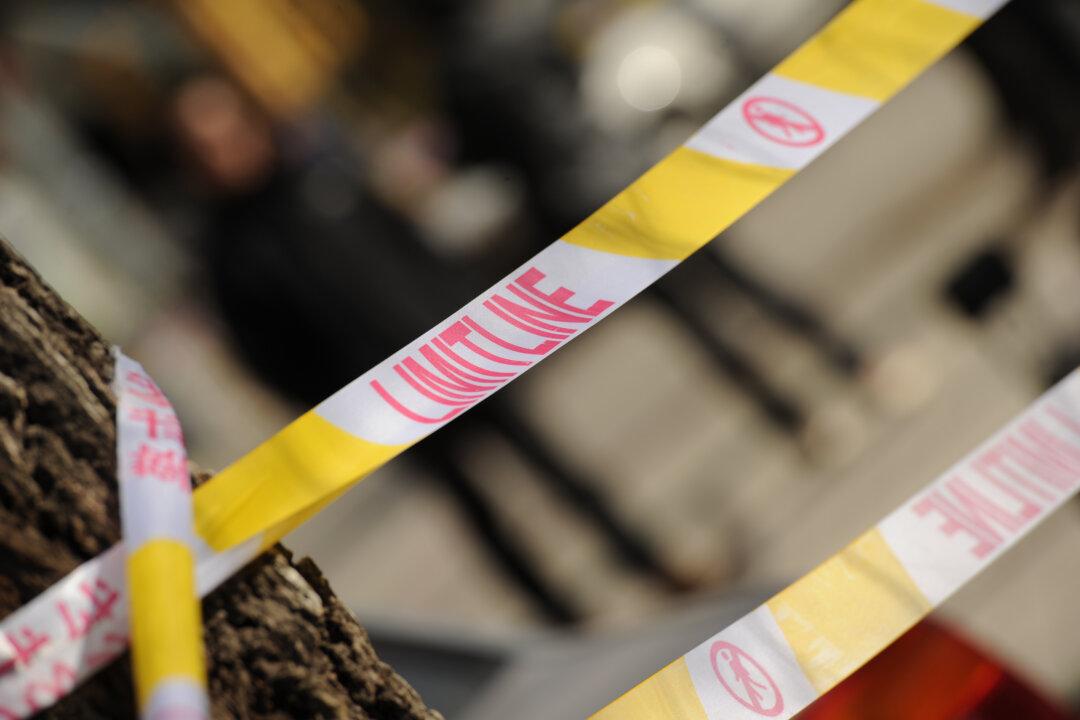 Drunk Driver Stabs 3 Police Officers to Death in Southern China