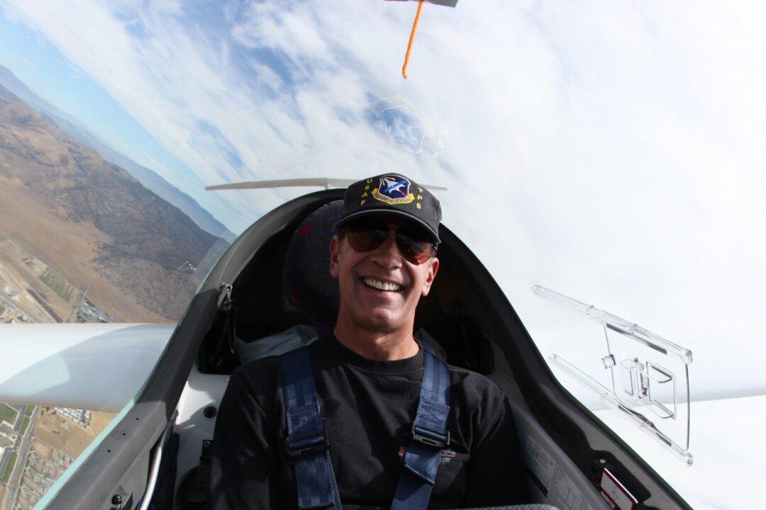 Aviation Safety Teetering, Pilots Say, as Safety Summit Approaches