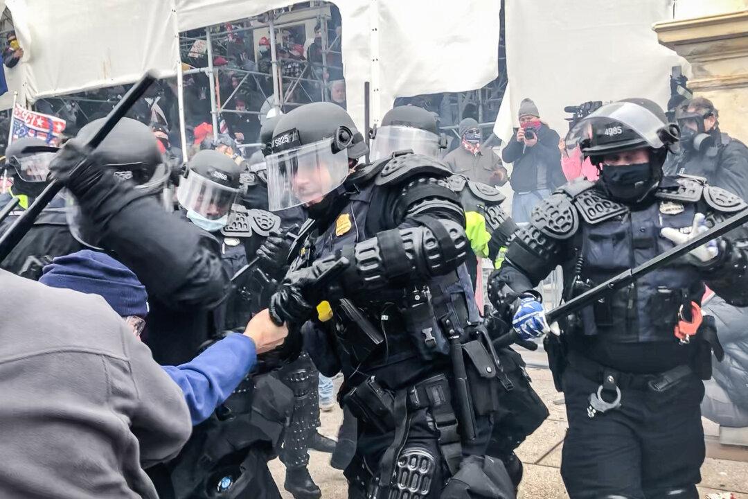 Independent Journalist Receives Jan. 6 Grand Jury Subpoena