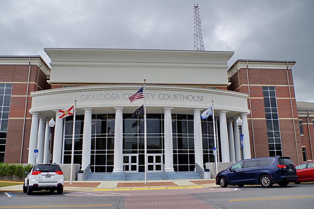 400,000 Questionable Addresses Remain on Florida Voter Rolls, Watchdog Group Says