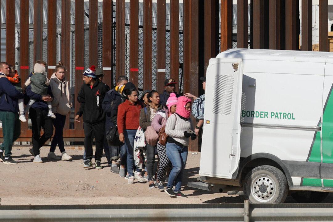 South Carolina Bill Would Grant Professional Licenses for Immigrants