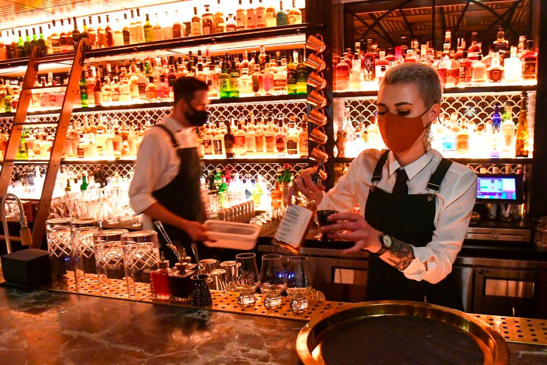 Australia Publishes ‘Gender Pay Gap’ Data of 5,000 Public and Private Companies