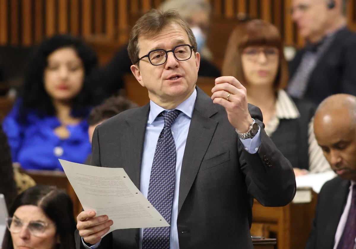 Ottawa’s ‘Sustainable Jobs’ Plan Pilloried as Imposing Top-Down Planning, Stifling Free Market