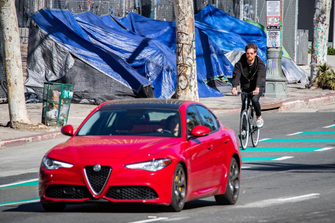 Los Angeles Official Urges City to Investigate Trafficked Homeless Youth