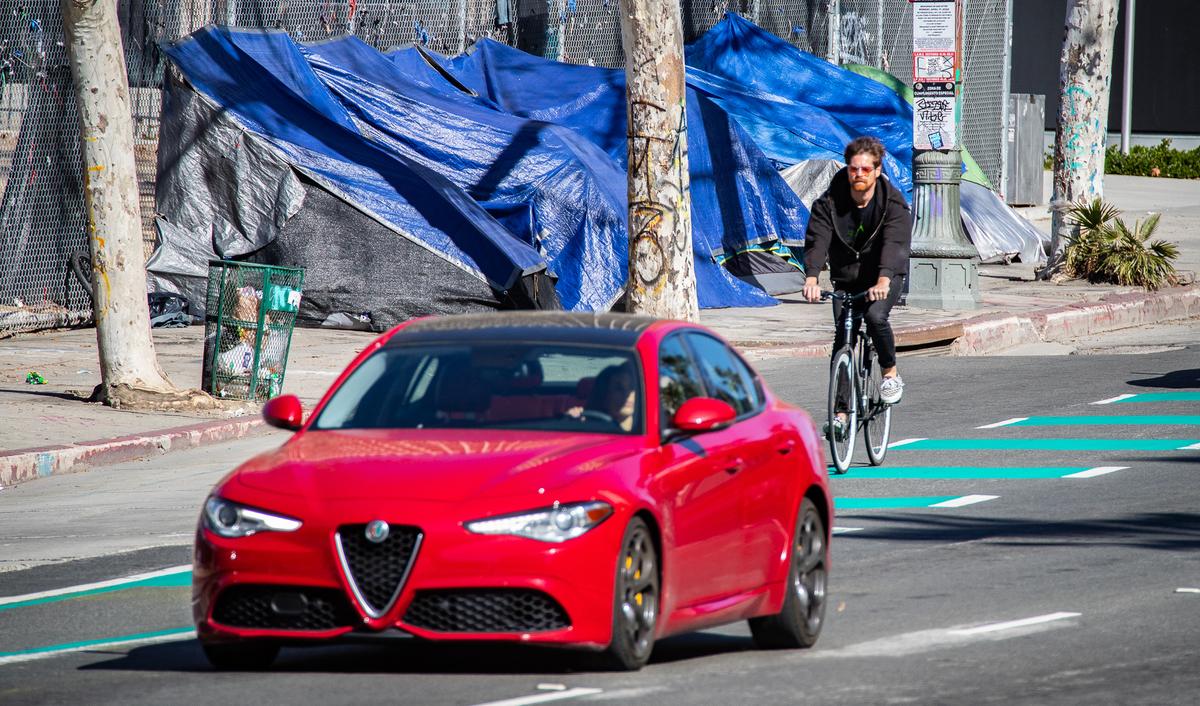 Los Angeles Official Urges City to Investigate Trafficked Homeless Youth