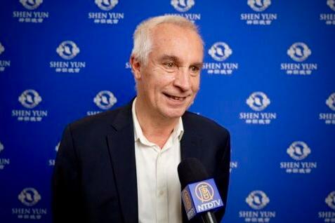 Olivier Brun came to discover Shen Yun at the Palais des Congrès, in Paris, on Feb. 18, 2023. (NTD)