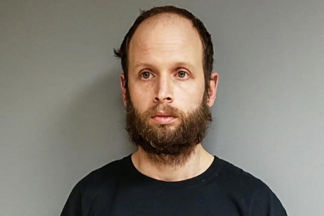 Texas Man Who Assaulted Officers on Jan. 6, Threatened AOC Sentenced to Prison