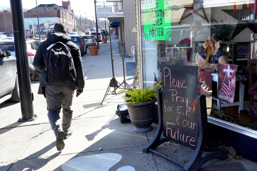 House Republicans Ramp Up Inquiries Into Federal Response to Ohio Derailment