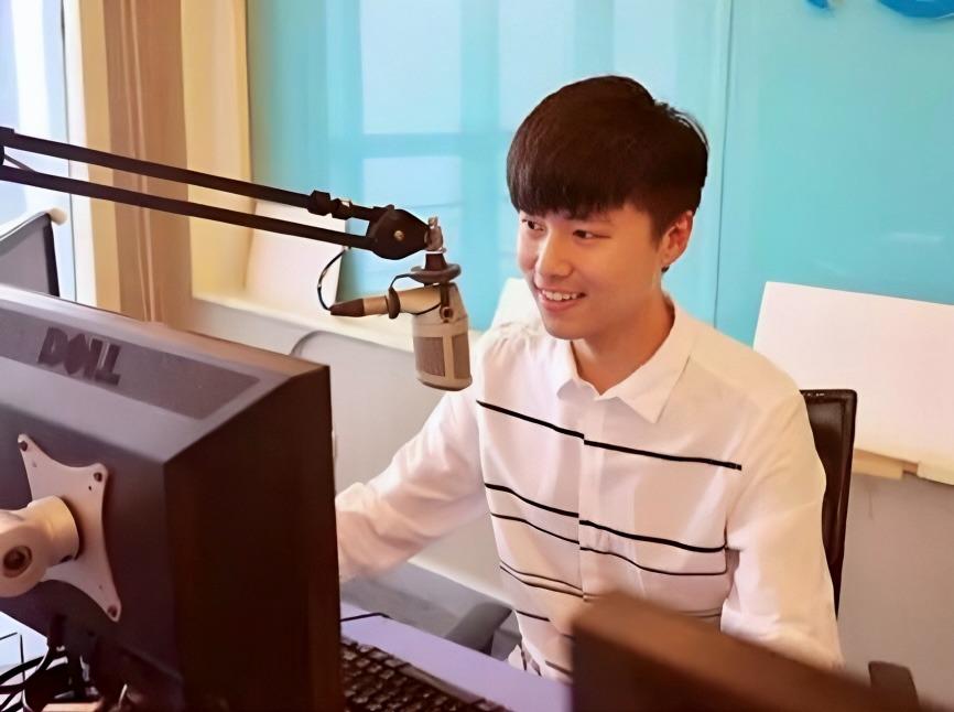 An undated photo of Pang Xun. (Chinese social media)