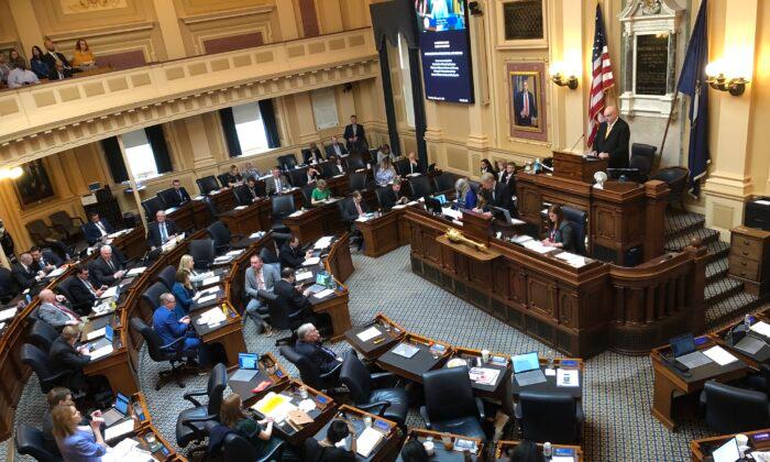 Virginia Lawmakers Approve Youngkin’s Edits on Hemp Bill, Sustain Vetoes