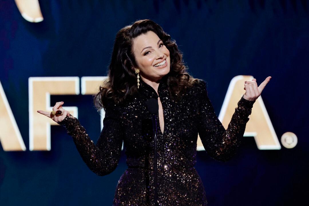 Hundreds of A-list Actors Threatening to Join Hollywood Writers on Strike