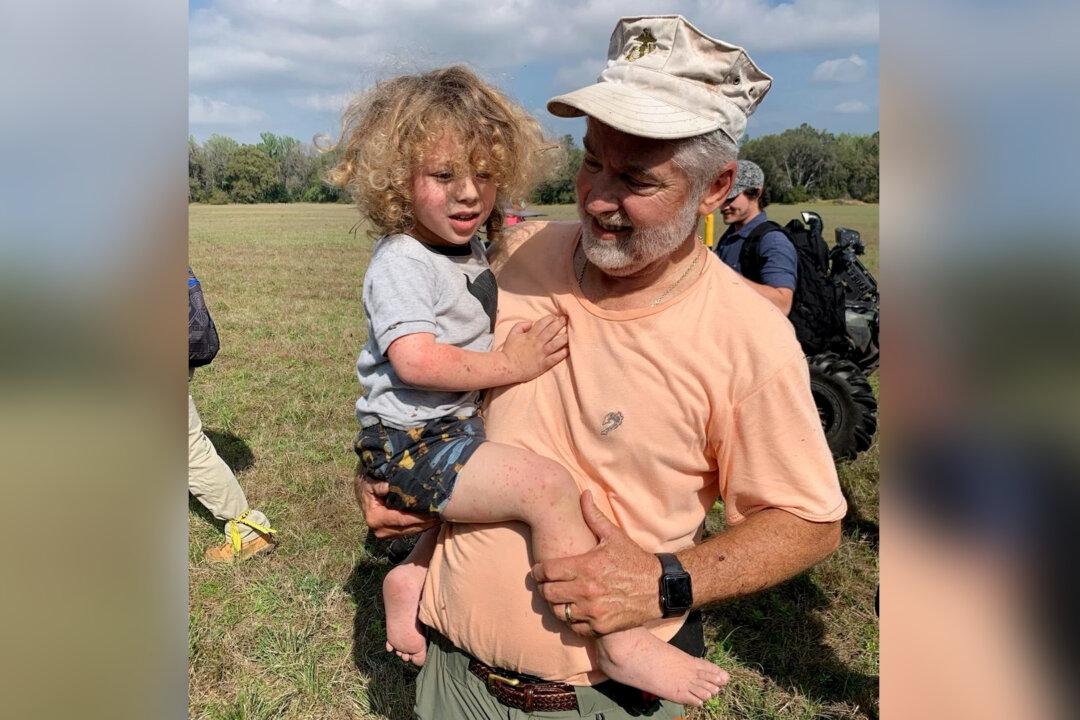 Former Marine Finds Missing Florida Boy Safe in Woods