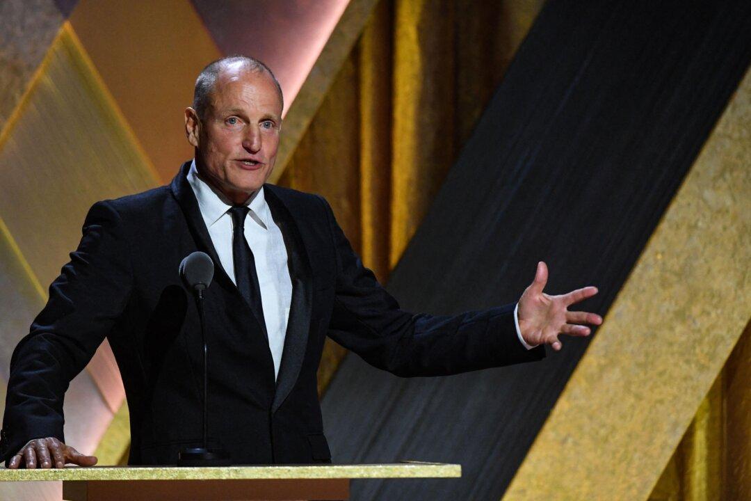 Woody Harrelson Demonstrates the Pain of Truth