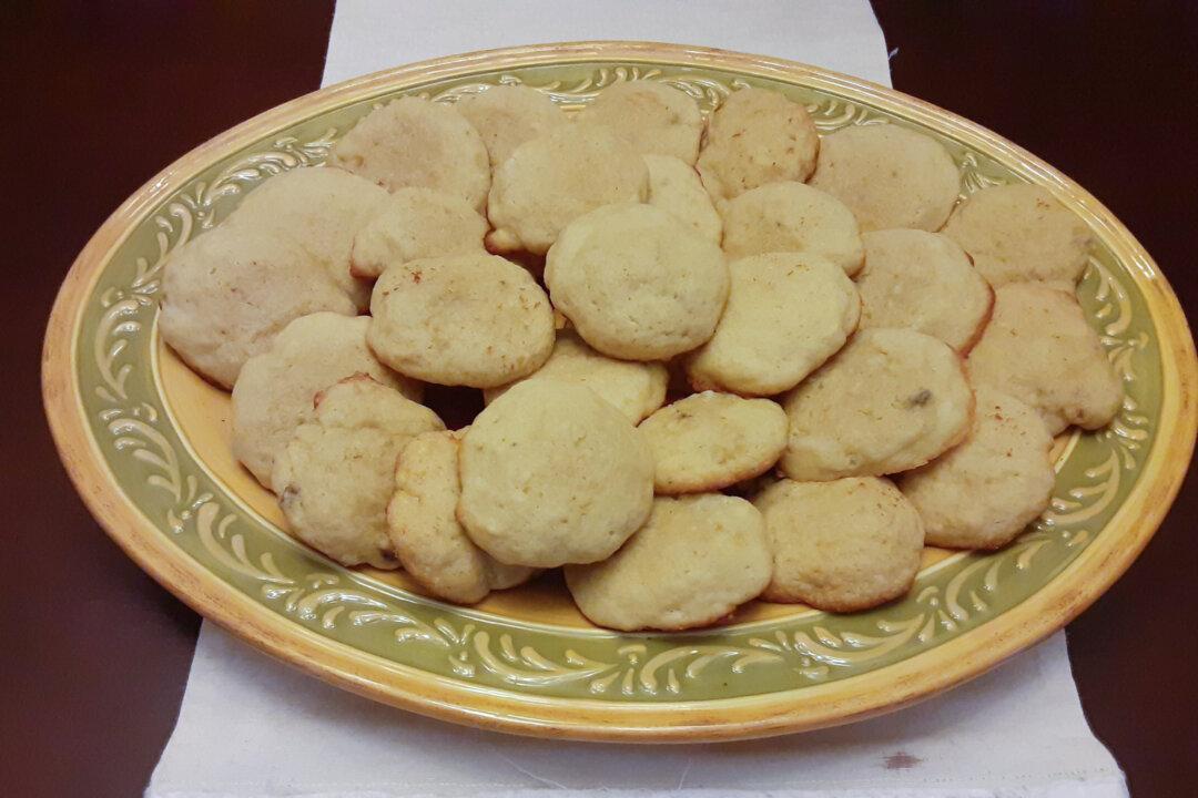 The Family Table: Love Is a Batch of Grandma Edith’s Banana Cookies