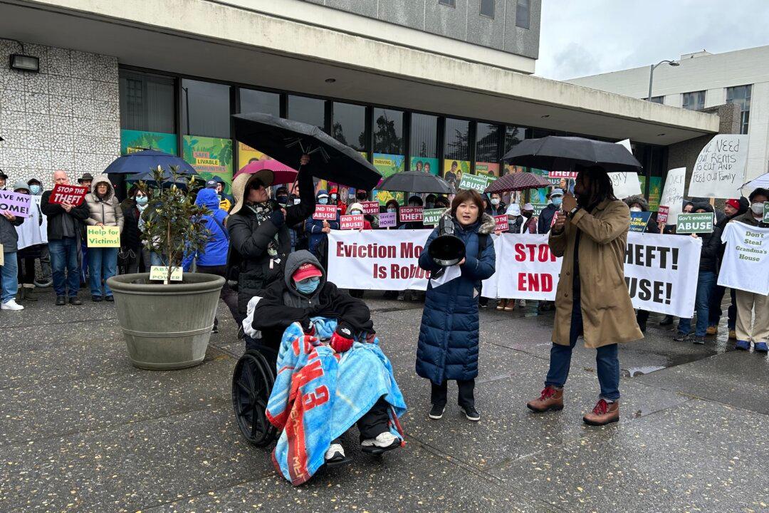 Oakland Landlord Goes on Hunger Strike to Protest COVID Eviction Moratorium