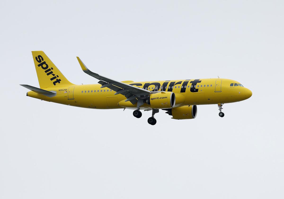 10 Taken to Hospital After Spirit Airlines Plane Makes Emergency Landing After Battery Fire