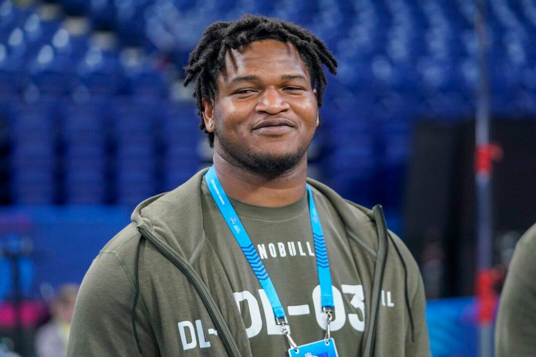 Georgia’s Carter Will Try to Protect Draft Status at Pro Day