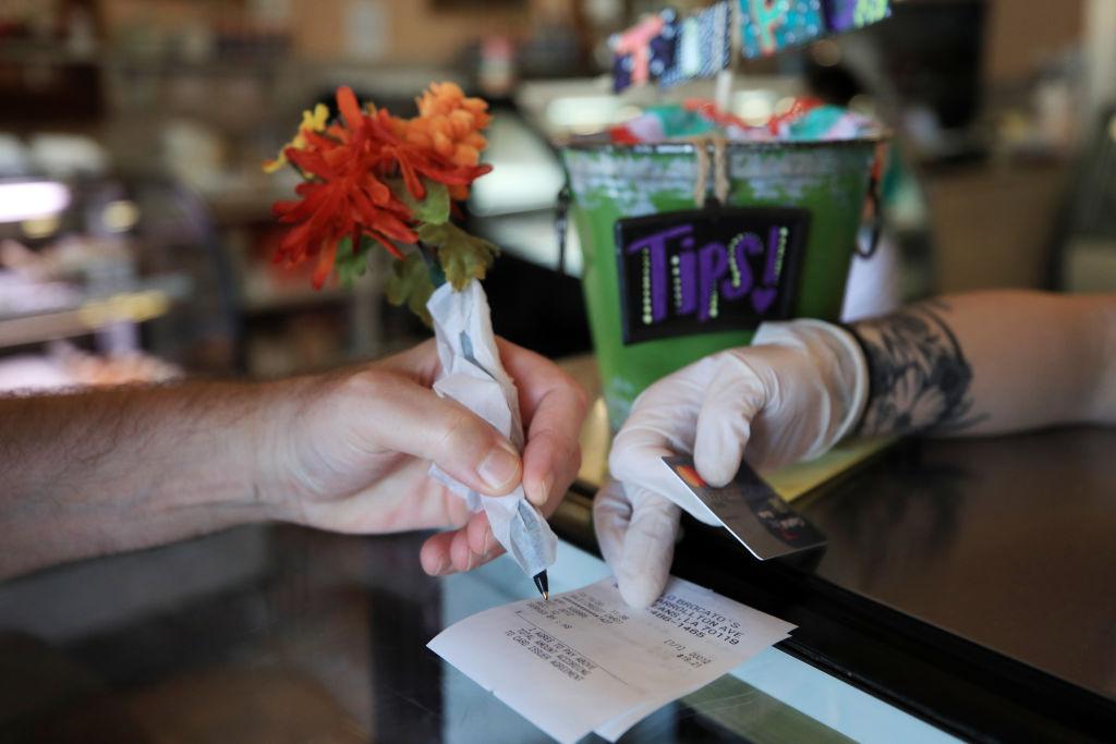 Businesses Must Adopt Digital Receipts Instead of Paper, Says California Bill