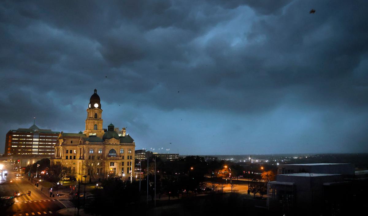 Tornadoes Hit Texas, Louisiana, Storm Warnings Issued for Parts of Southwest US