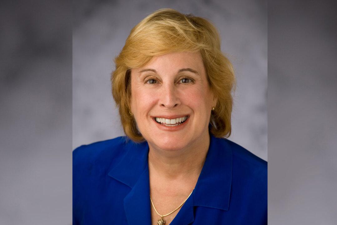 ‘How Humankind Came To Be’ Sets the Record Straight for Life Coach