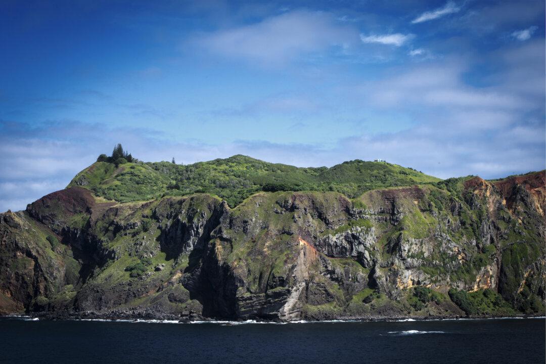 Searching the Pacific for the Mutiny on the Bounty