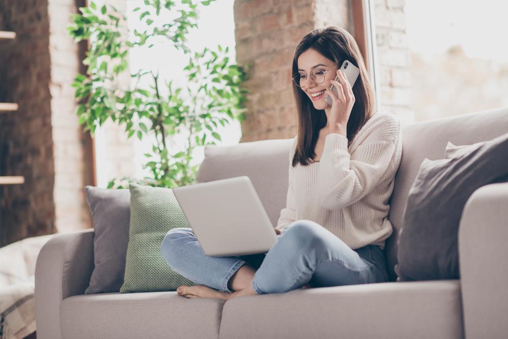 Since phone calls are not face-to-face, it's especially important to pay attention to the other person's voice inflections and pauses. (Roman Samborskyi/Shutterstock)