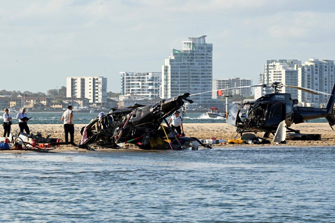 Australia Helicopter Pilot Didn’t Hear Any Call Before Crash