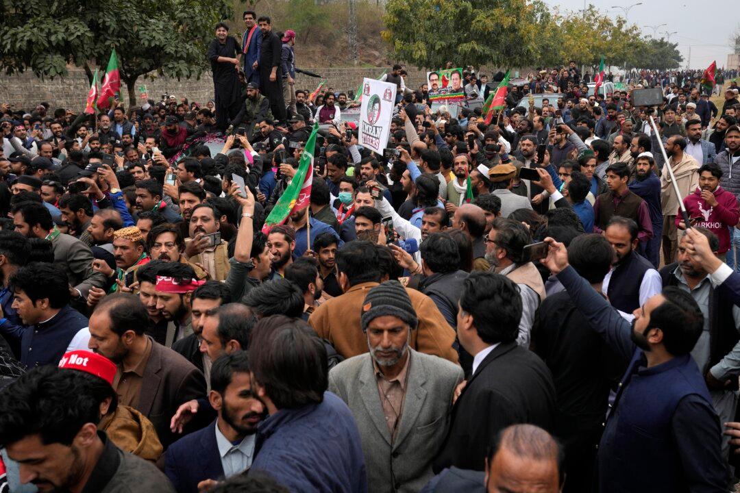 Pakistan’s Former Prime Minister Imran Khan No-show in Court, Avoids Arrest