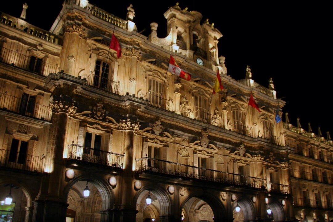Sunny Salamanca, Spain’s Sandstone Gem