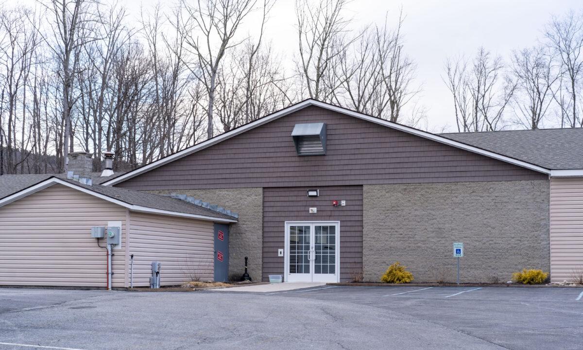 Town of Mount Hope Youth Center in Otisville, N.Y., on March 7, 2023. (Cara Ding/The Epoch Times)