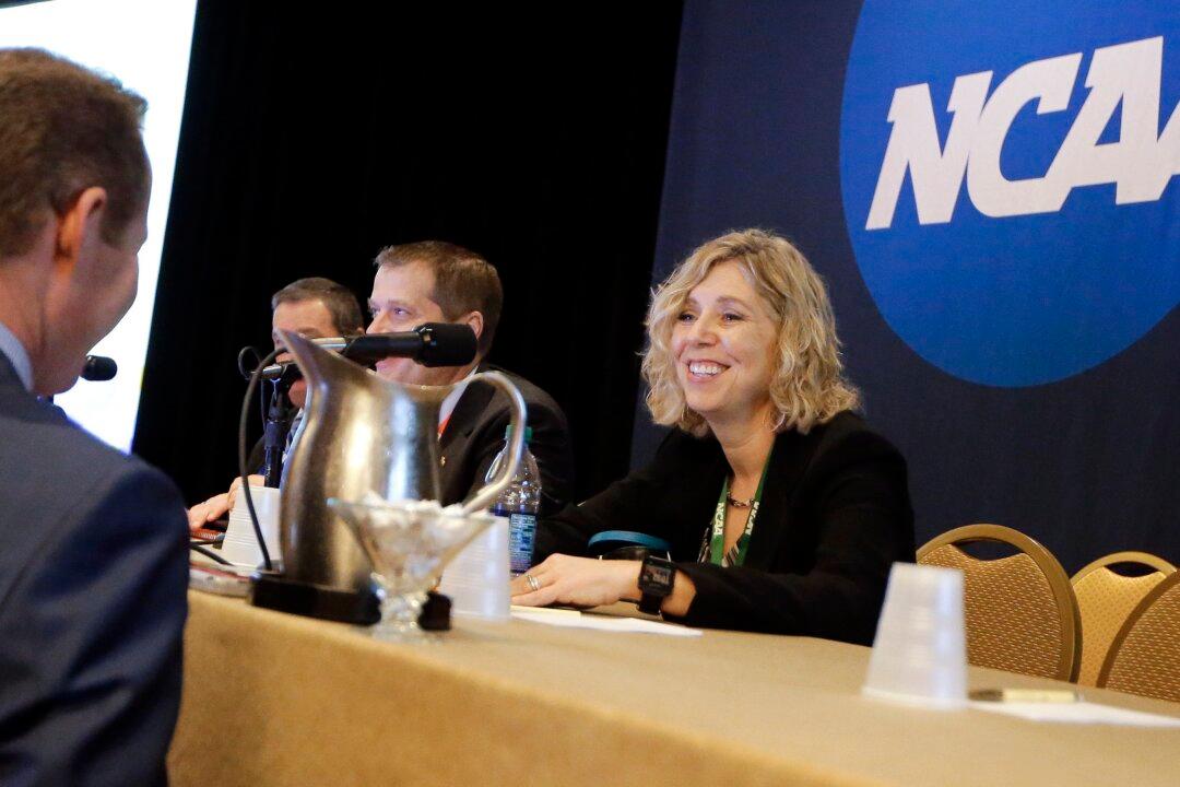 Athletes Sue Ivy League Over Its No-scholarship Policy