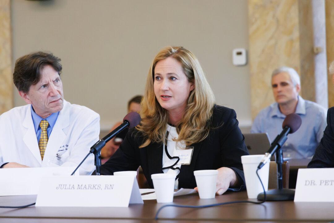 Coalition of People Injured by COVID Vaccines Speak at Mississippi Capitol