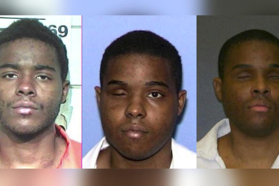 Execution Delayed for Death Row Inmate Who Cut Out His Eyes