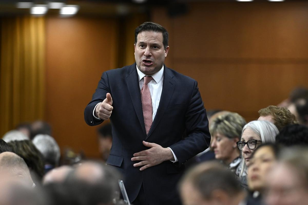 Liberals Propose Amendments to Ban Only ‘AR-15 Style’ Guns