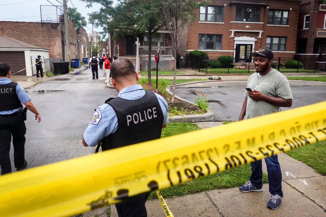 Non-Citizens Can Now Become Police Officers in Illinois