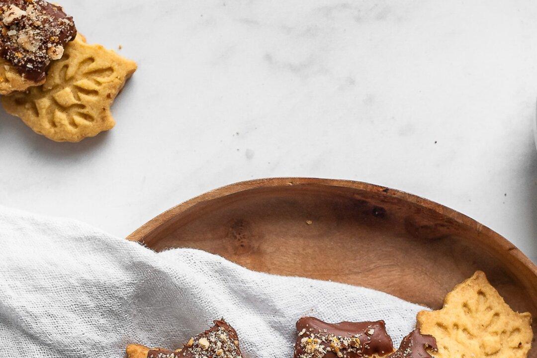 Maple Shortbread Cookies