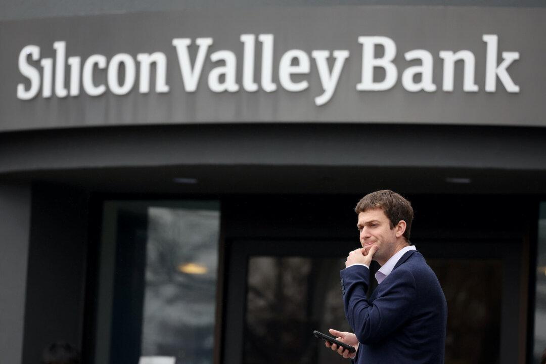 Finance Sector Braces for Shockwaves After Silicon Valley Bank Collapse