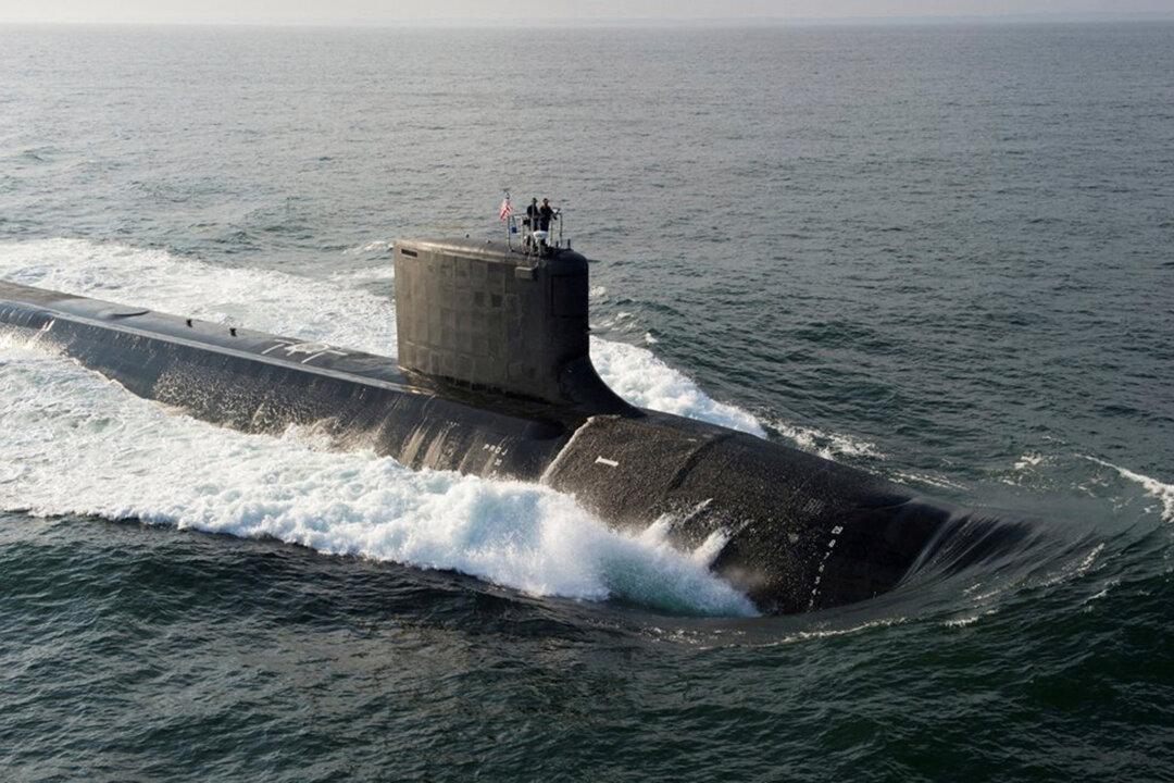 Former Aussie PM Suggests New Zealand Abandon Its Nuclear Free Policy