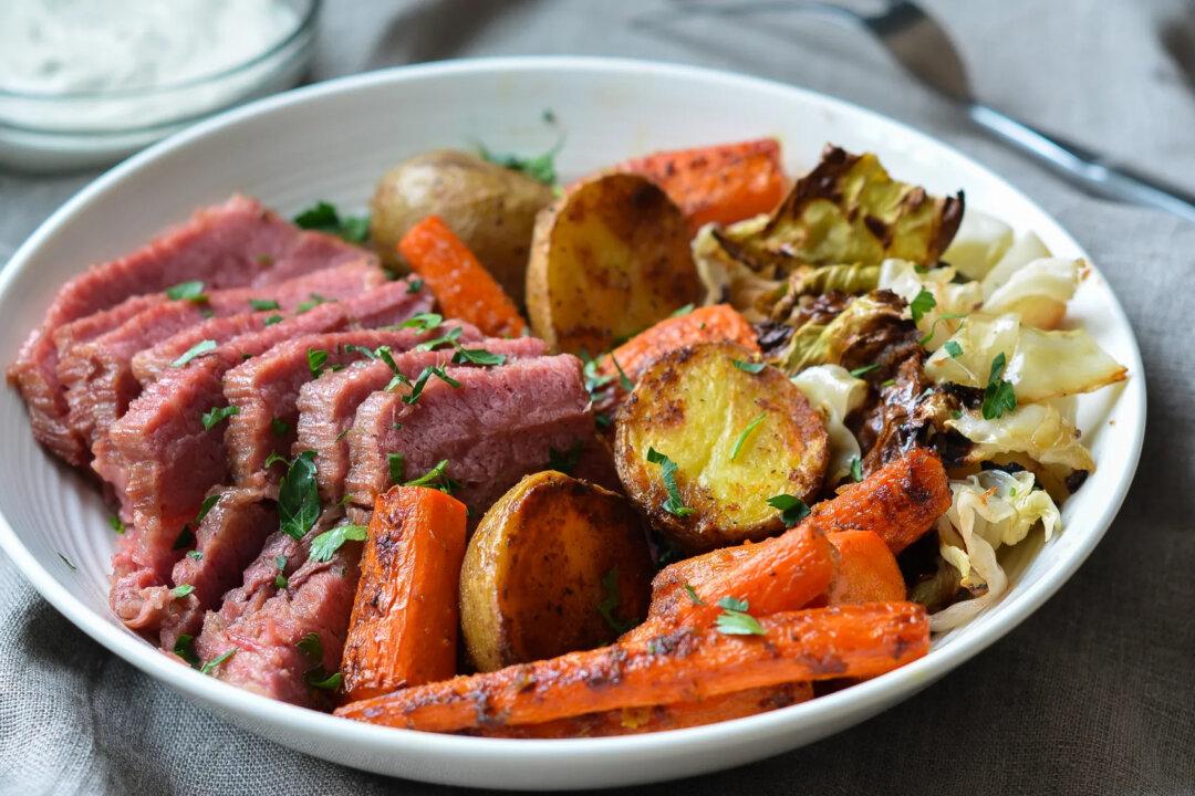 Corned Beef and Cabbage with Horseradish Cream Sauce