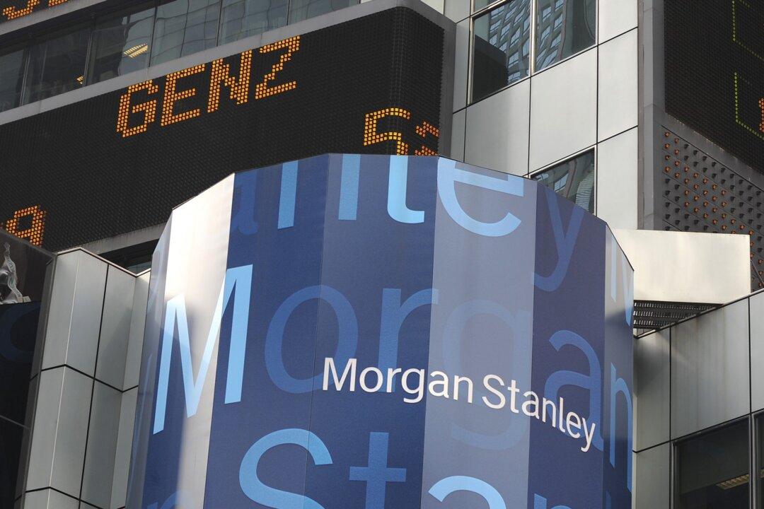 Morgan Stanley Warns Investors to Sell Stock Rebounds That May Follow Government Intervention in SVB Collapse