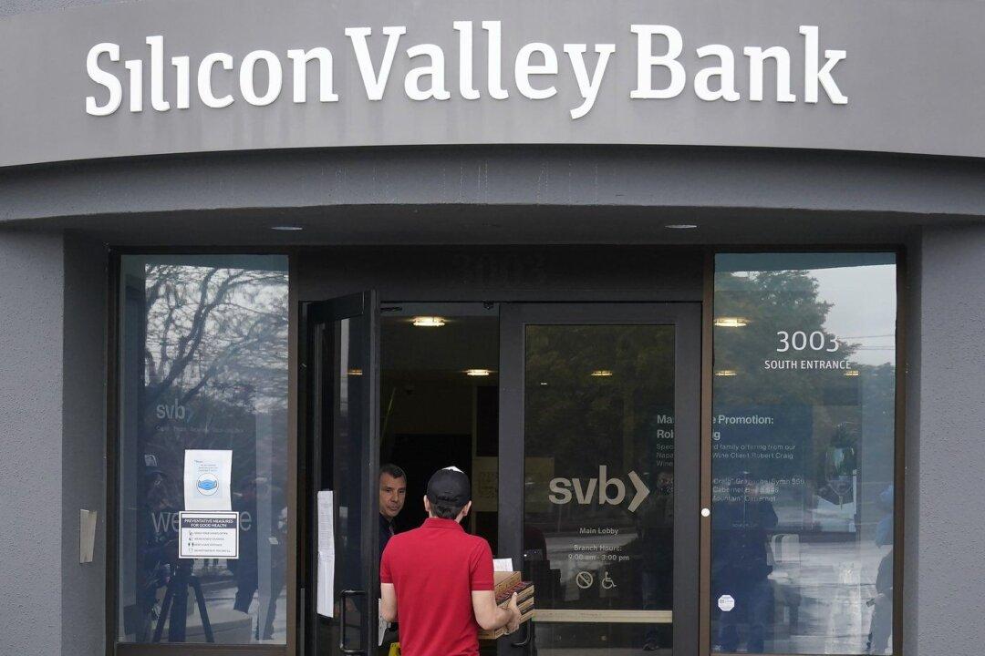 Canadian Regulator Seizes Assets of Toronto Branch of Silicon Valley Bank