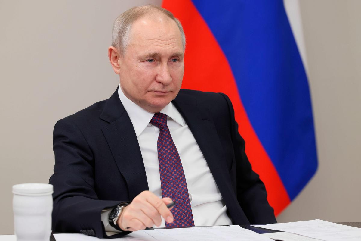 International Arrest Warrant Issued for Vladimir Putin