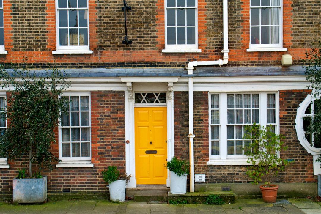 Here’s How You Can Boost Your House’s Curb Appeal