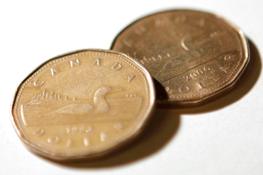 Number of Canadians Claiming Charity Tax Credit Falls to Lowest Level Ever