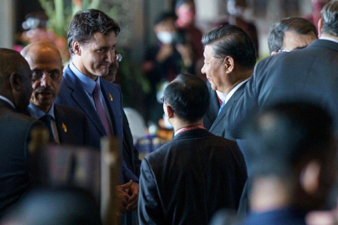 Human Rights Group Urges Canada to Launch Foreign Agent Report Hotline as CCP Sends Life Threats to Hongkongers