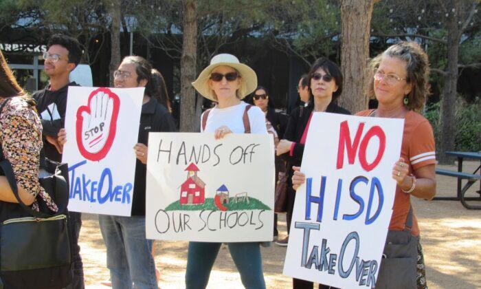 Staff at 29 Houston Schools Must Reapply for Jobs Under New State-Appointed Superintendent