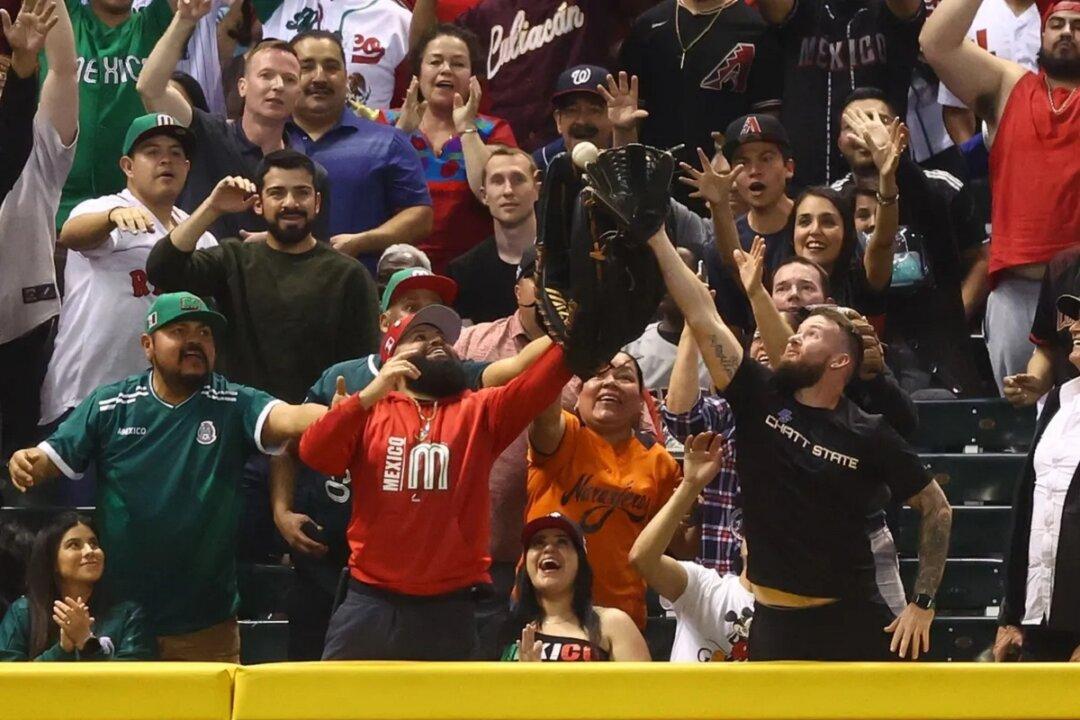 WBC Roundup: Mexico Blasts Canada to Claim Pool C