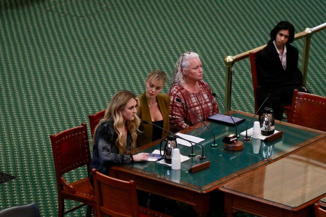 Texas Senate Committee Passes Bill Restricting Transgender Athletes From Competing in Collegiate Sports